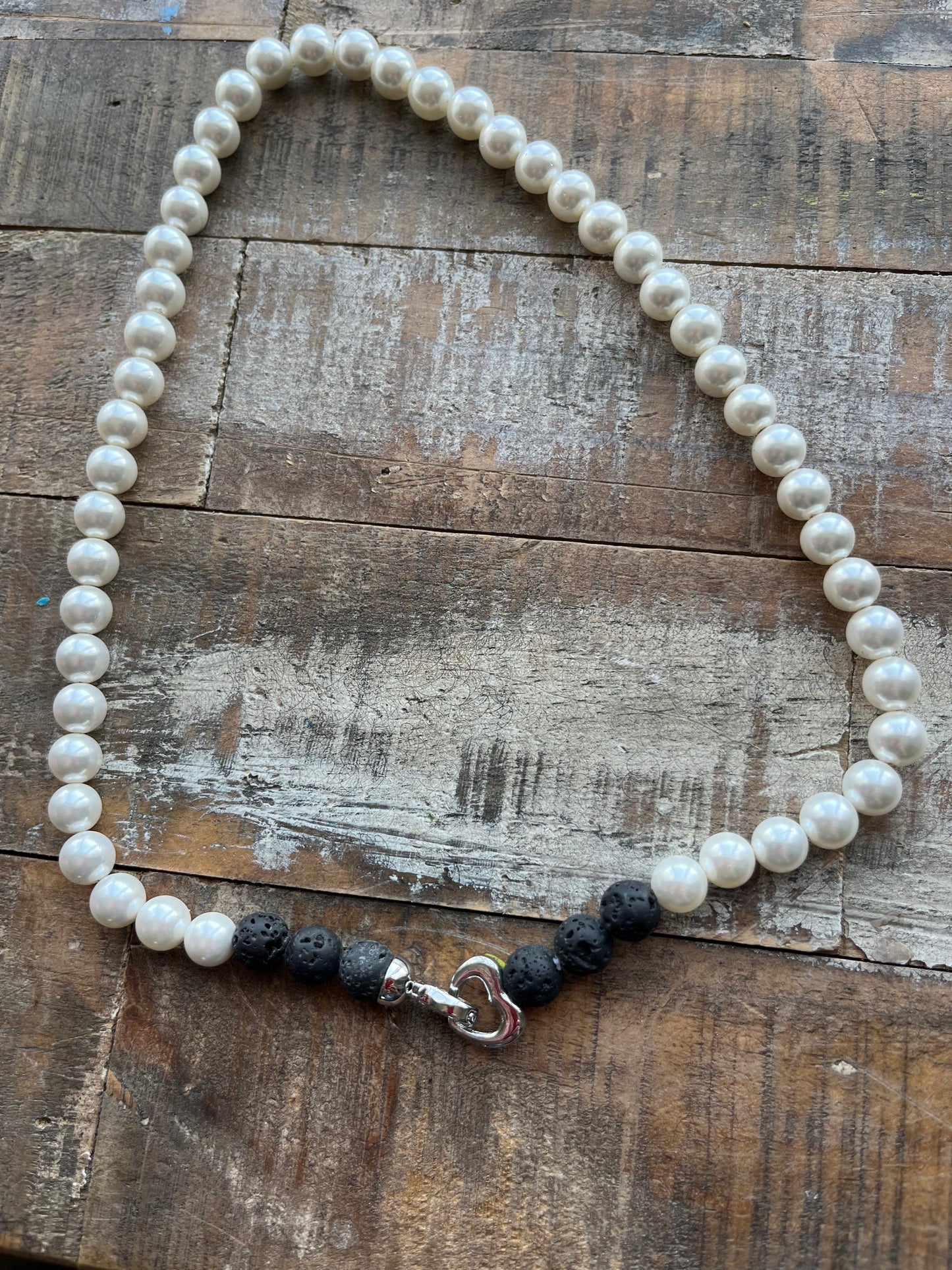 Pearl Heart Clasp Necklace