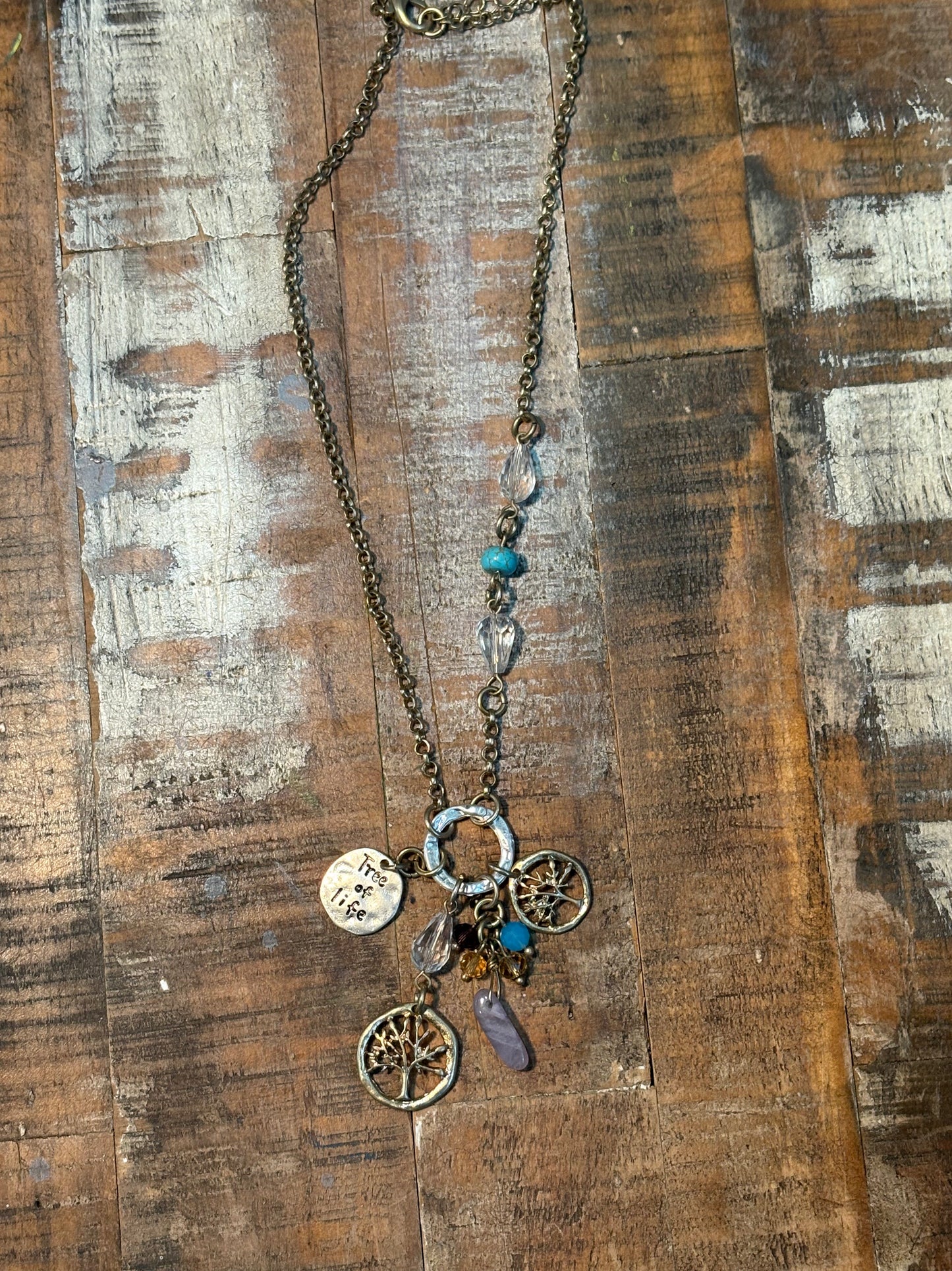 Rooted Radiance – Tree of Life Charm Necklace
